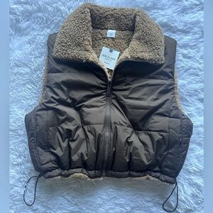 Arizona Jean Co. Reversible Sherpa Puffer Vest – NWT